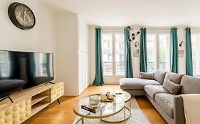 8P - 3Br Le Marais Spacious - Central - Historic Apt