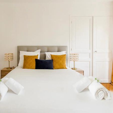 8P - 3Br Le Marais Spacious - Central - Historic Apt Paris Exterior photo
