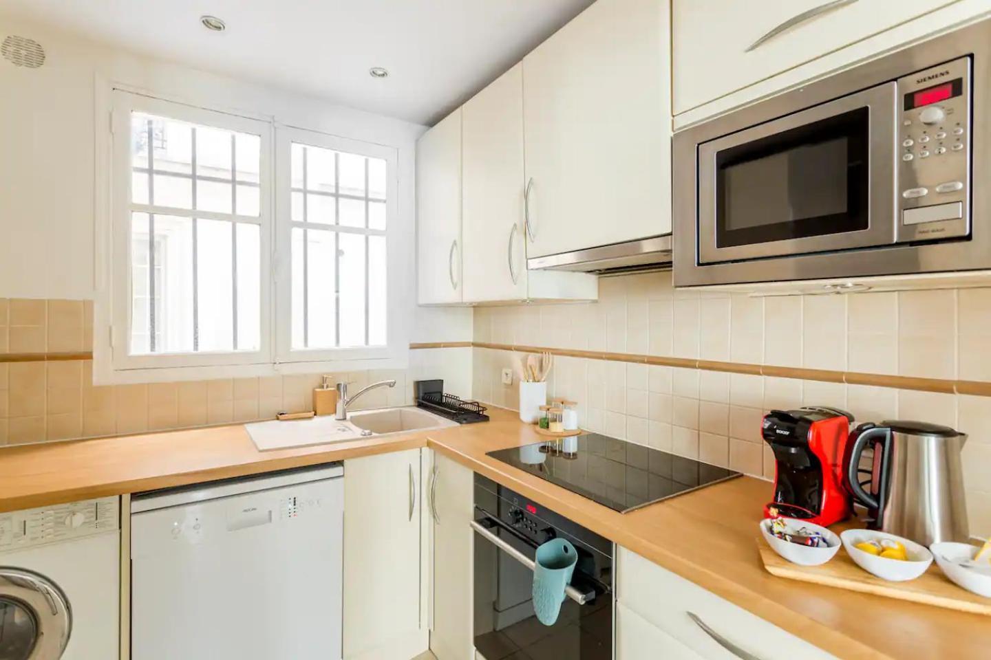 8P - 3Br Le Marais Spacious - Central - Historic Apt Paris Exterior photo